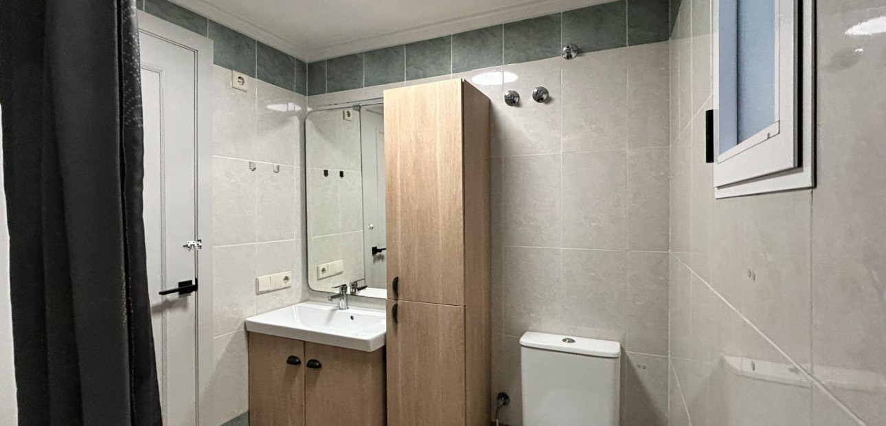 Herverkoop - Appartement / flat -
Torrevieja - Centro