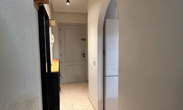 Herverkoop - Appartement / flat -
Torrevieja - Centro