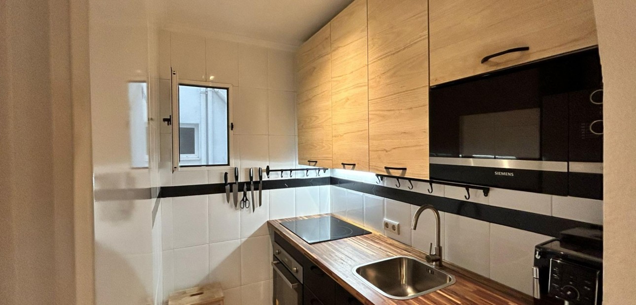 Herverkoop - Appartement / flat -
Torrevieja - Centro