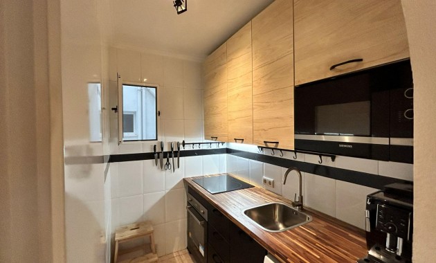 Herverkoop - Appartement / flat -
Torrevieja - Centro