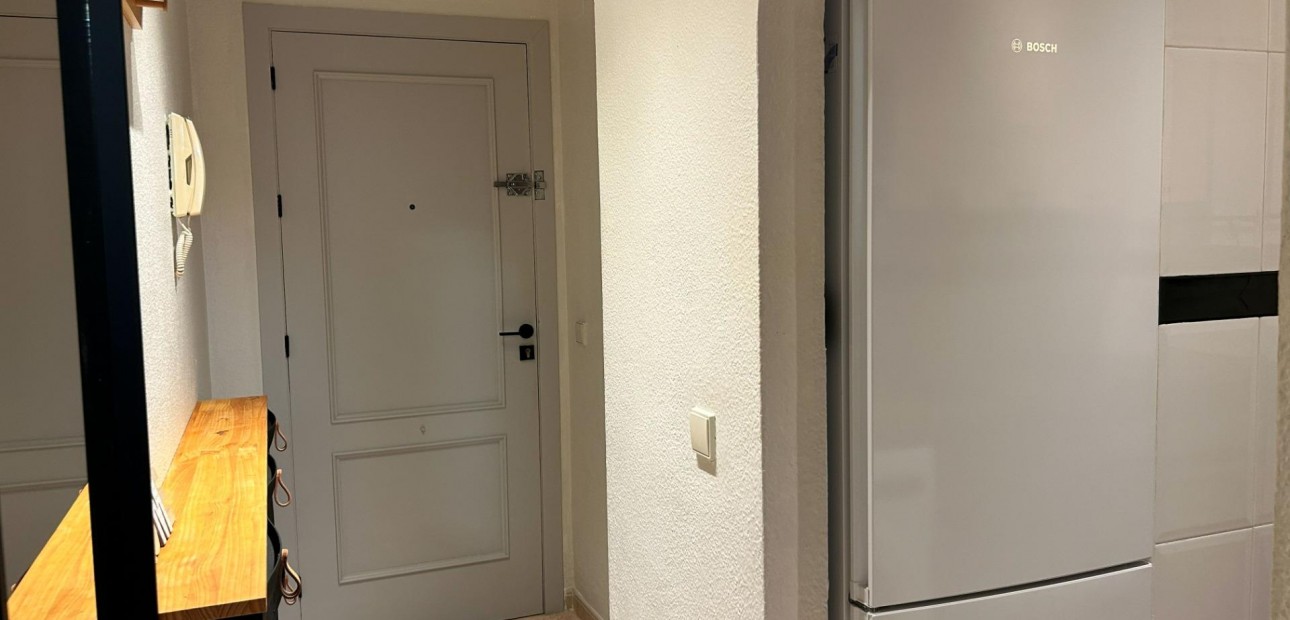 Herverkoop - Appartement / flat -
Torrevieja - Centro