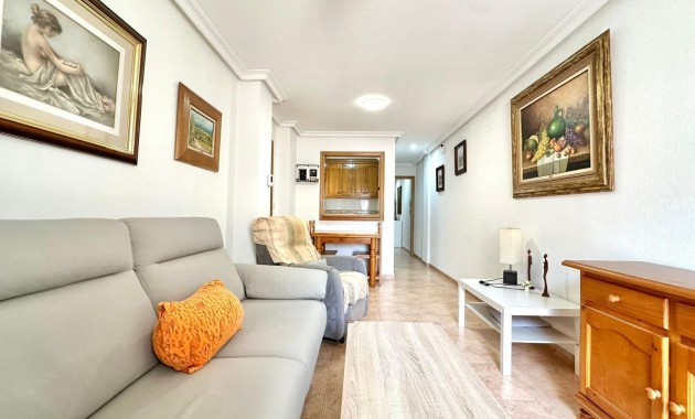 Herverkoop - Appartement / flat -
Torrevieja - Centro