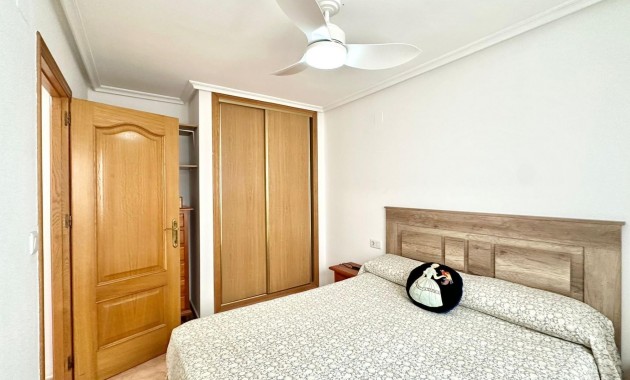 Herverkoop - Appartement / flat -
Torrevieja - Centro