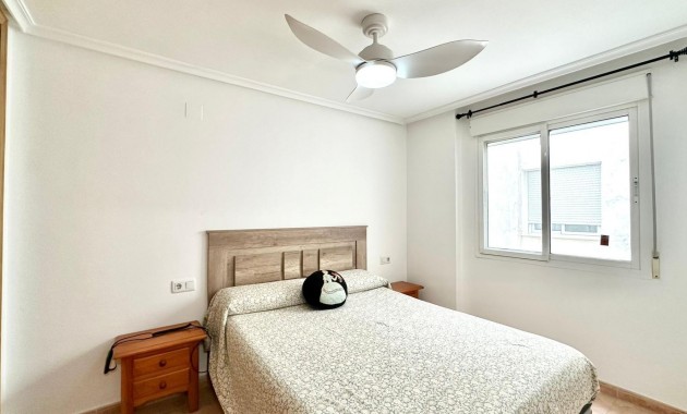Herverkoop - Appartement / flat -
Torrevieja - Centro