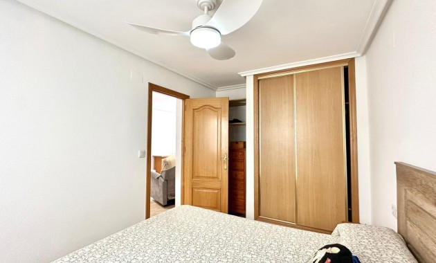 Herverkoop - Appartement / flat -
Torrevieja - Centro