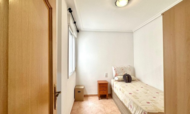 Herverkoop - Appartement / flat -
Torrevieja - Centro