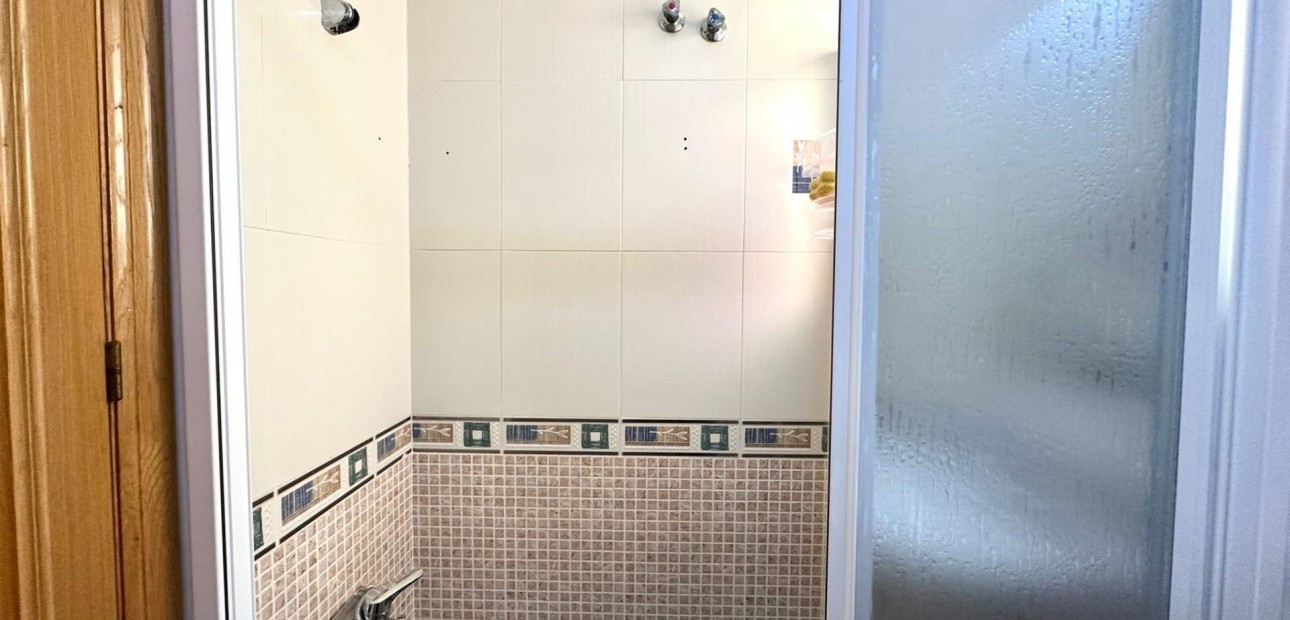 Herverkoop - Appartement / flat -
Torrevieja - Centro