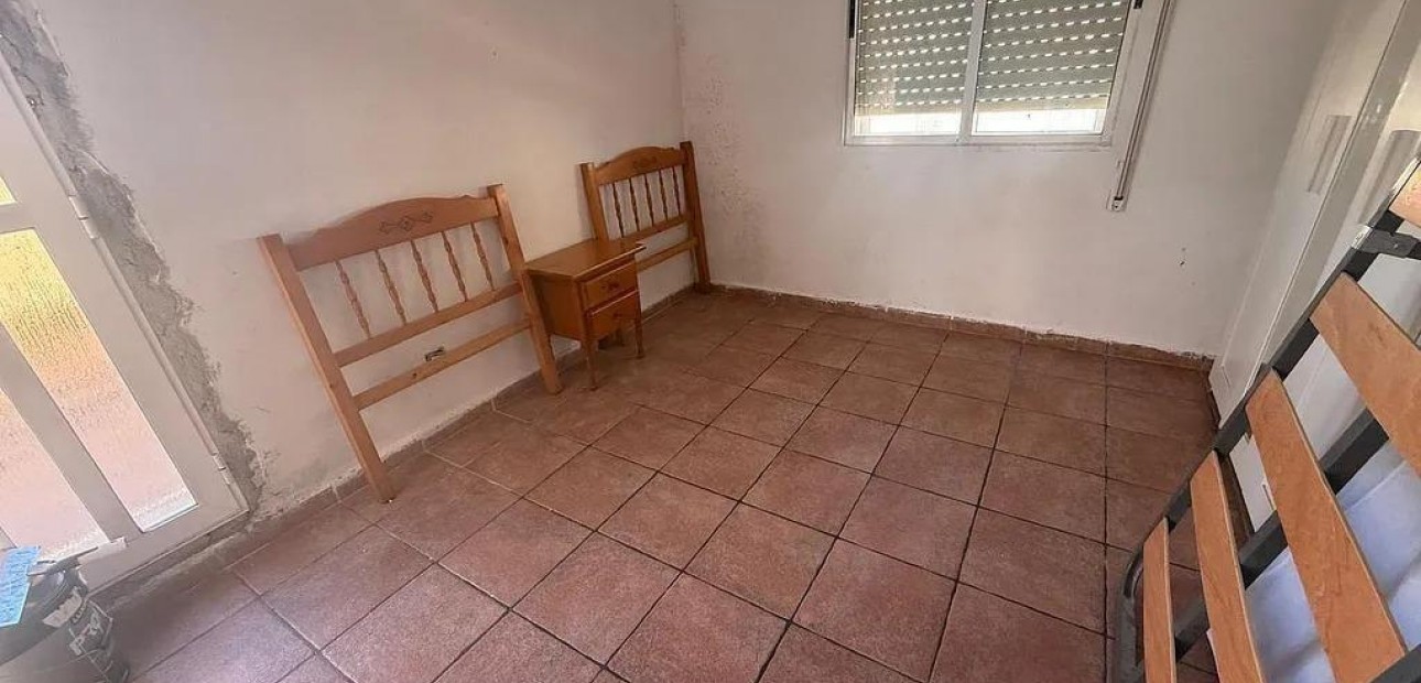 Herverkoop - Bungalow -
Torrevieja - Torreblanca