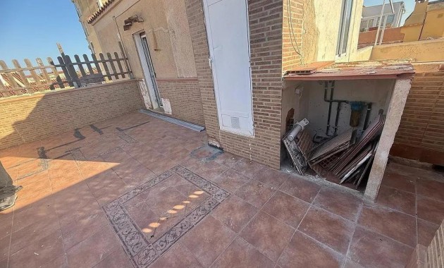 Herverkoop - Bungalow -
Torrevieja - Torreblanca