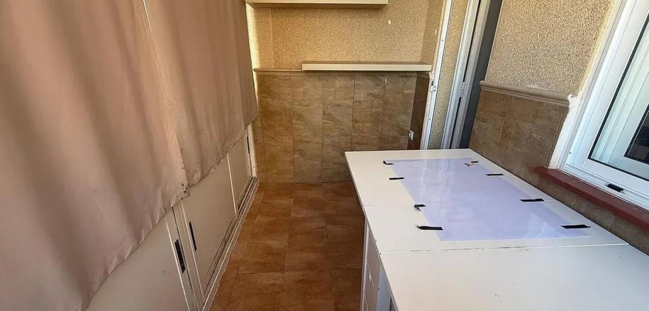 Herverkoop - Bungalow -
Torrevieja - Torreblanca