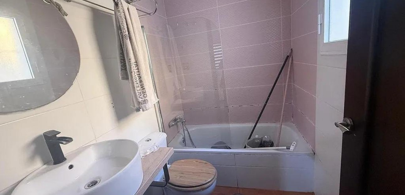 Herverkoop - Bungalow -
Torrevieja - Torreblanca