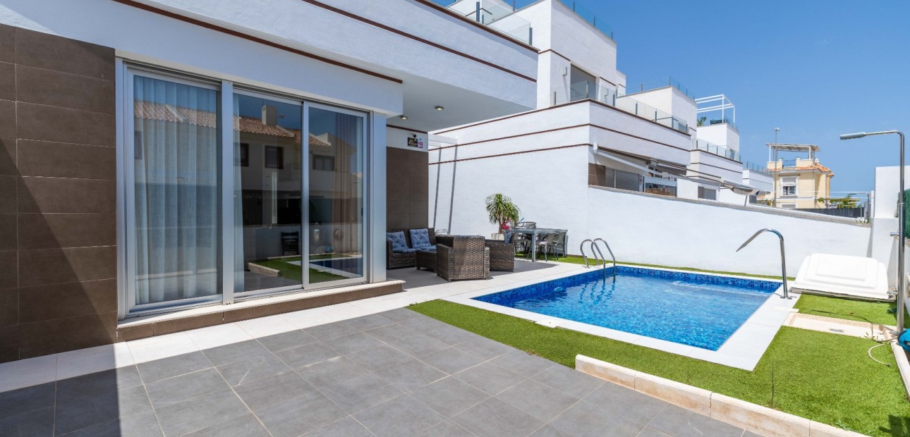 Venta - Detached Villa -
Ciudad Quesada - Lo Marabu