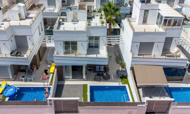 Venta - Detached Villa -
Ciudad Quesada - Lo Marabu