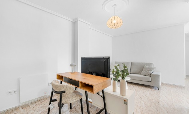 Herverkoop - Semi Detached Villa -
Ciudad Quesada - Ciudad Quesada - Town