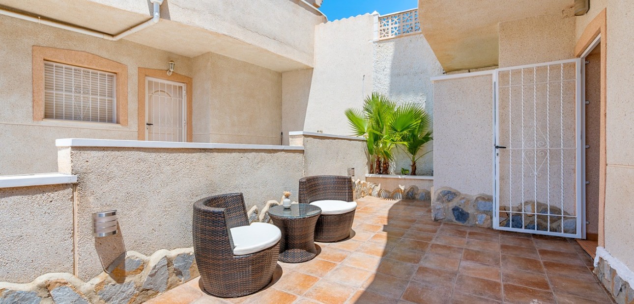 Herverkoop - Semi Detached Villa -
Ciudad Quesada - Ciudad Quesada - Town