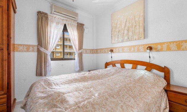 Herverkoop - Appartement / flat -
Torrevieja - Torrevieja - Aguas Nuevas