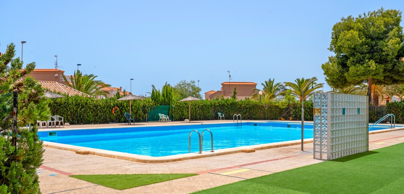 Herverkoop - Appartement / flat -
Torrevieja - Torrevieja - Aguas Nuevas