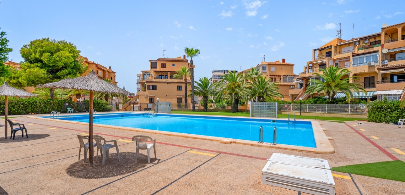Herverkoop - Appartement / flat -
Torrevieja - Torrevieja - Aguas Nuevas