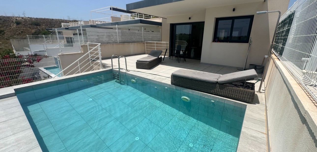 Herverkoop - Villa -
San Miguel de Salinas - San Miguel Salinas