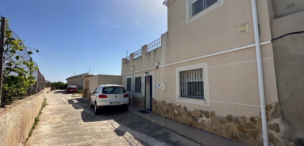 Venta - Adosado -
Benejúzar