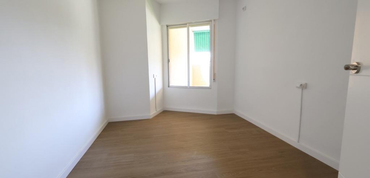 Herverkoop - Appartement / flat -
Orihuela Costa - La Zenia