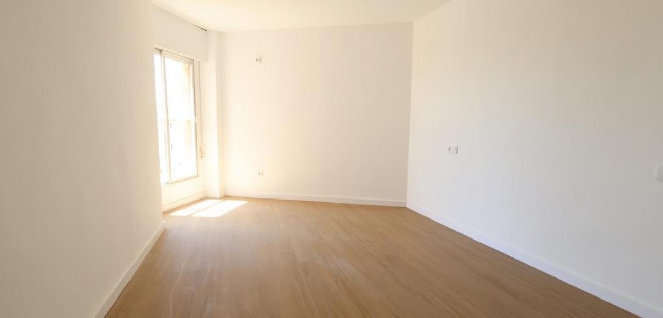 Herverkoop - Appartement / flat -
Orihuela Costa - La Zenia