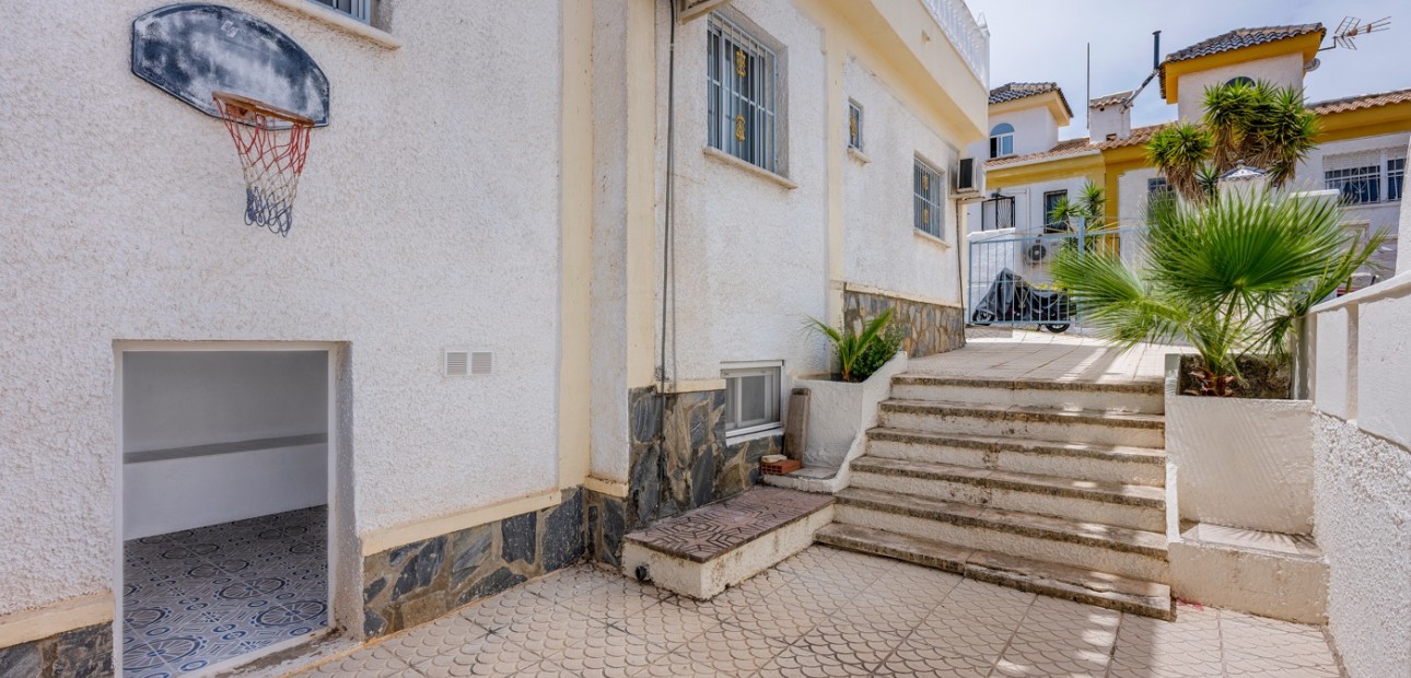 Sale - Quad Villa -
Ciudad Quesada - La Marquesa