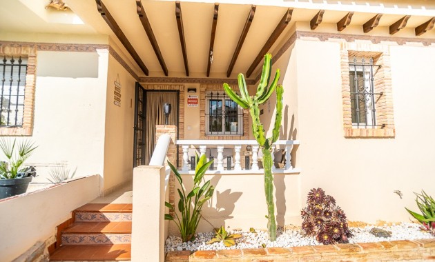 Sale - Apartment / flat -
Orihuela Costa