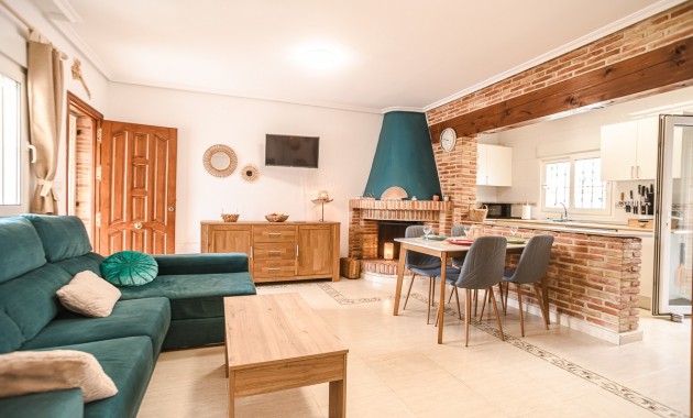 Sale - Apartment / flat -
Orihuela Costa