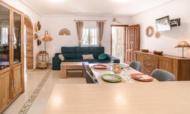 Sale - Apartment / flat -
Orihuela Costa