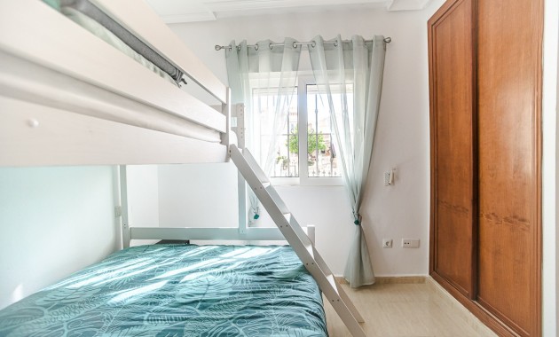 Sale - Apartment / flat -
Orihuela Costa
