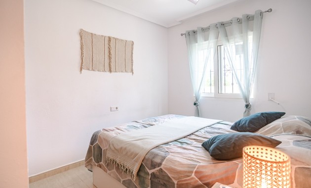 Sale - Apartment / flat -
Orihuela Costa