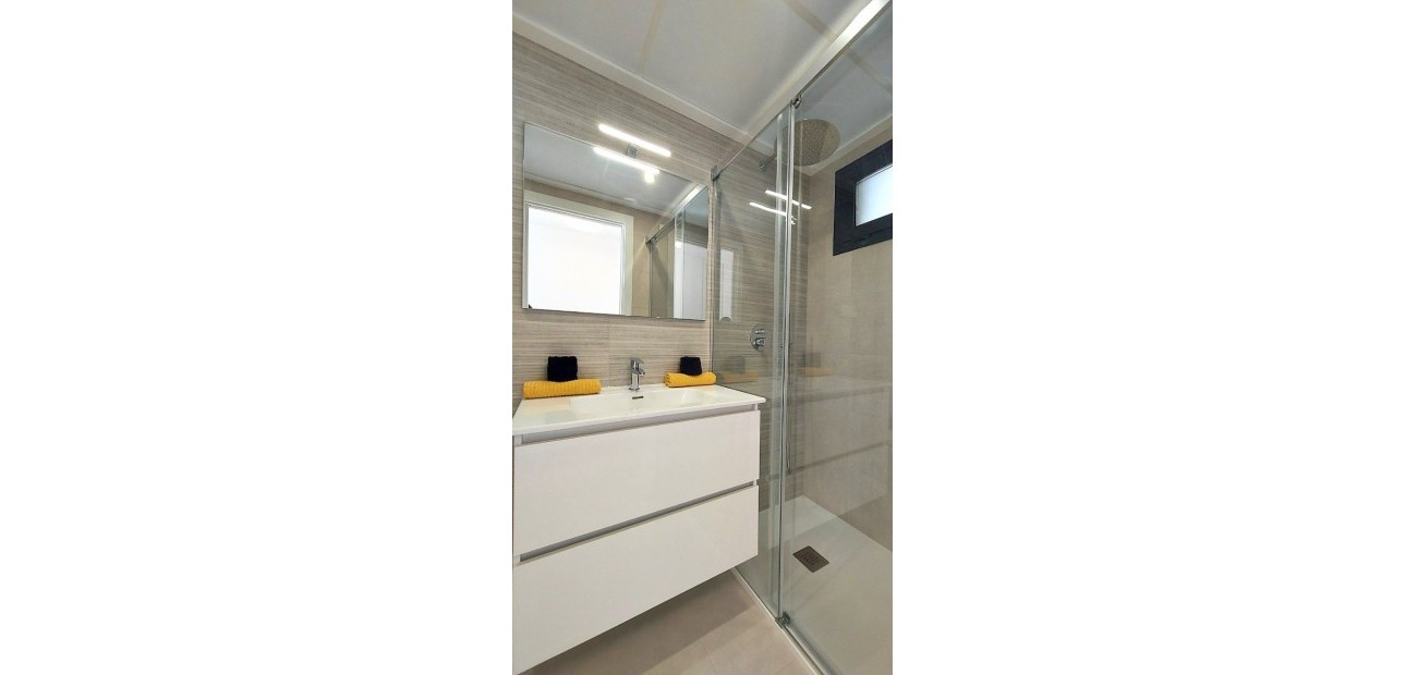 Sale - Apartment / flat -
Orihuela Costa - Villamartín