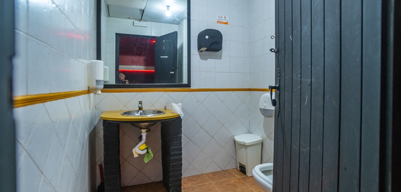 Sale - Local -
San Javier - Santiago de la Ribera