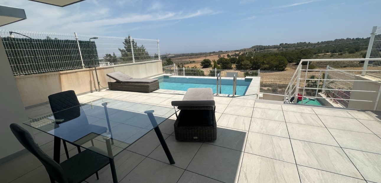 Herverkoop - Villa -
San Miguel de Salinas - San Miguel Salinas