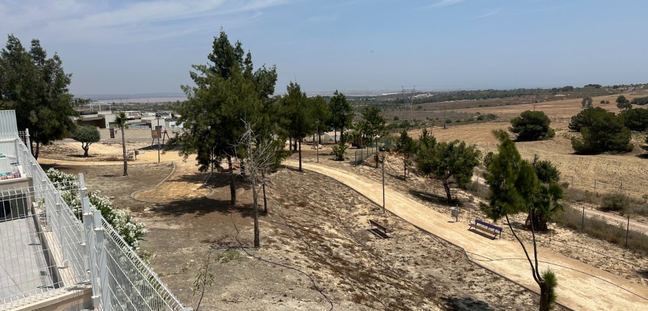 Herverkoop - Villa -
San Miguel de Salinas - San Miguel Salinas