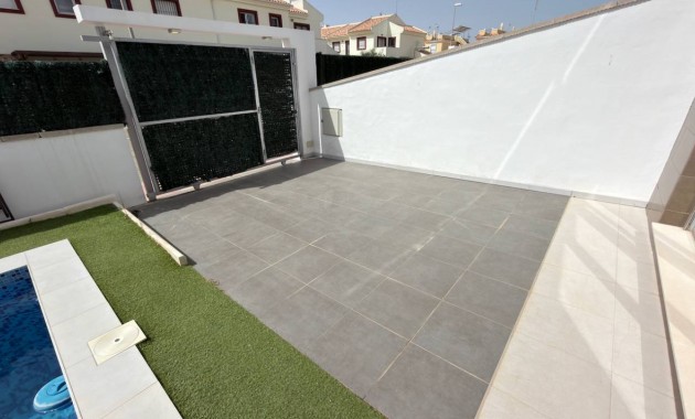 Sale - Villa -
Ciudad Quesada - Costa Blanca