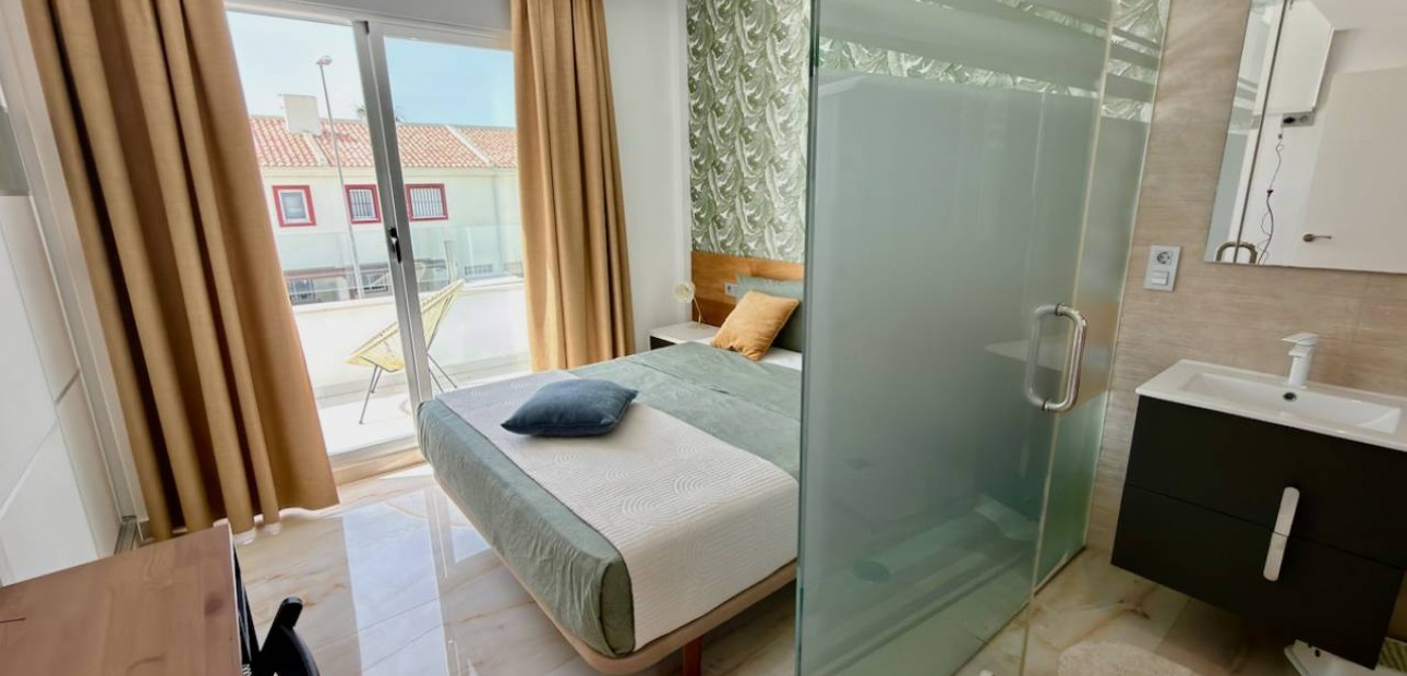 Sale - Villa -
Ciudad Quesada - Costa Blanca