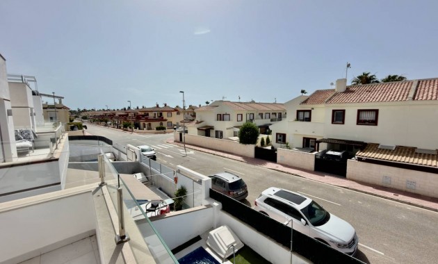 Sale - Villa -
Ciudad Quesada - Costa Blanca