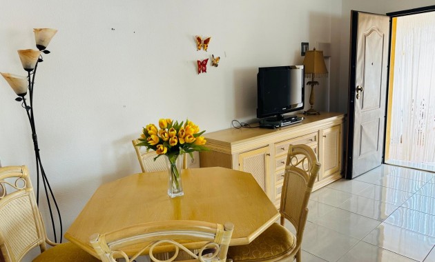 Sale - Townhouse -
Orihuela - Entre Naranjos Vistabella