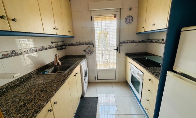Sale - Townhouse -
Orihuela - Entre Naranjos Vistabella