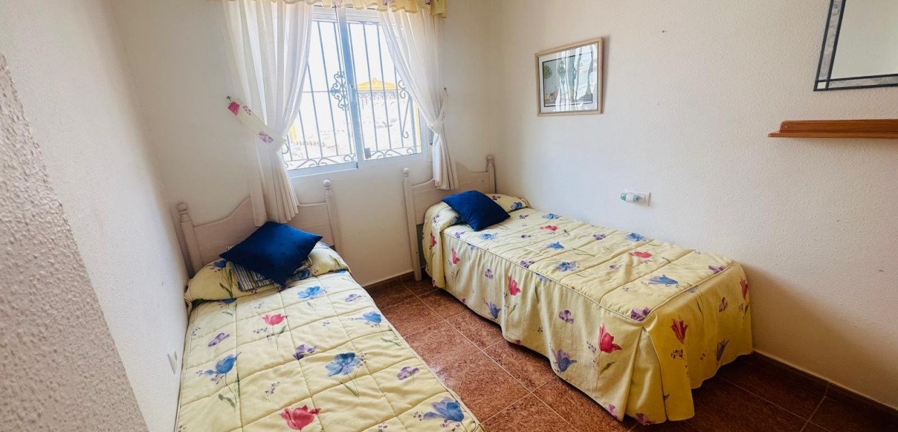 Sale - Townhouse -
Orihuela - Entre Naranjos Vistabella