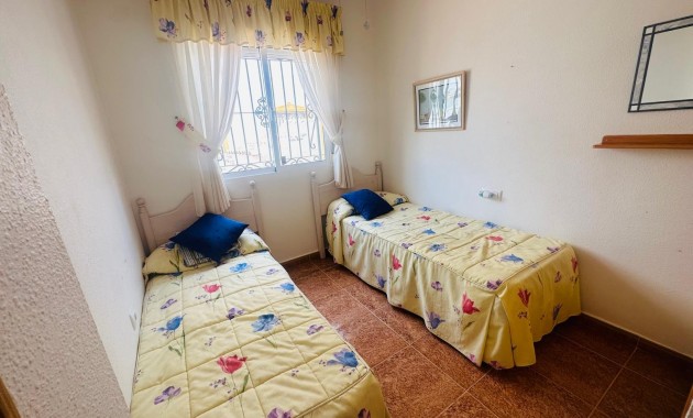 Sale - Townhouse -
Orihuela - Entre Naranjos Vistabella