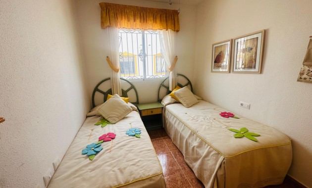 Sale - Townhouse -
Orihuela - Entre Naranjos Vistabella