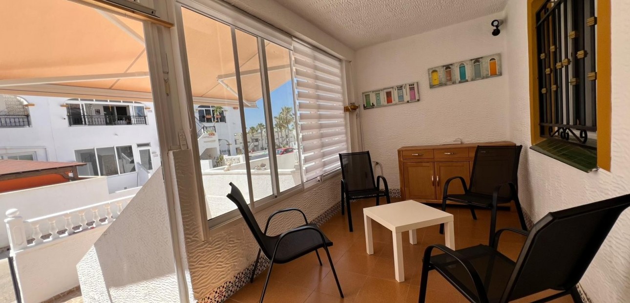 Sale - Apartment / flat -
Orihuela - Entre Naranjos - Vistabella Golf