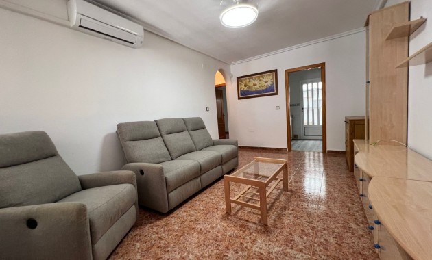 Sale - Apartment / flat -
Orihuela - Entre Naranjos - Vistabella Golf