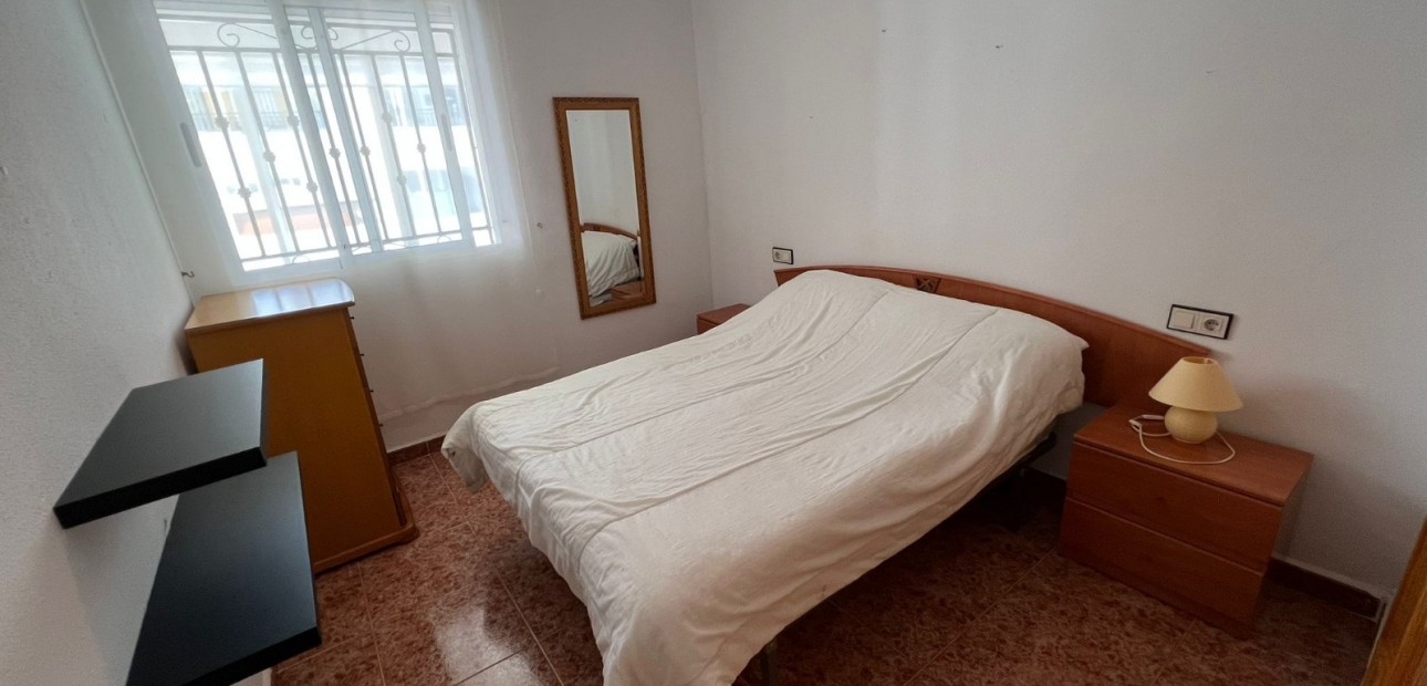 Sale - Apartment / flat -
Orihuela - Entre Naranjos - Vistabella Golf