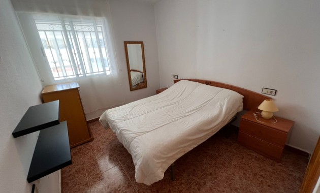 Sale - Apartment / flat -
Orihuela - Entre Naranjos - Vistabella Golf