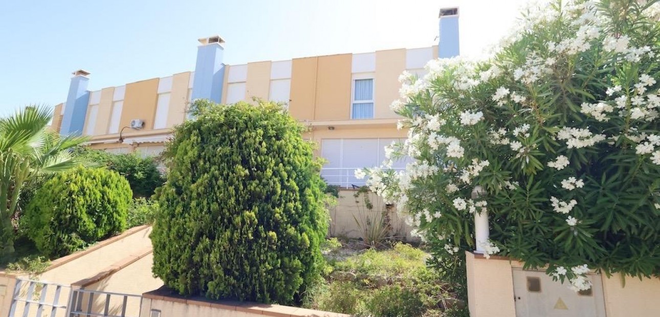 Venta - Terraced house -
Orihuela Costa - Agua Marina
