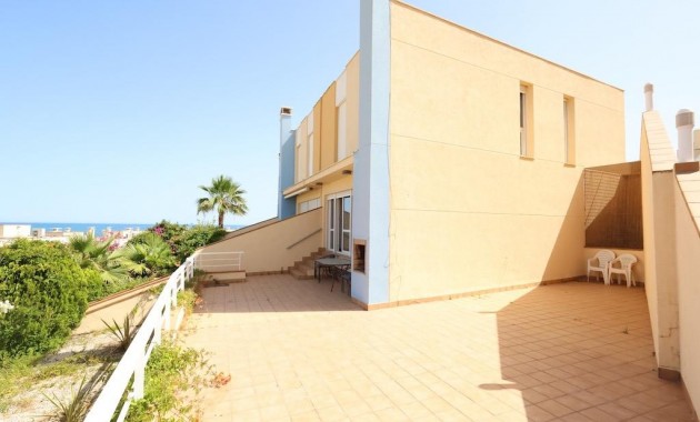 Venta - Terraced house -
Orihuela Costa - Agua Marina